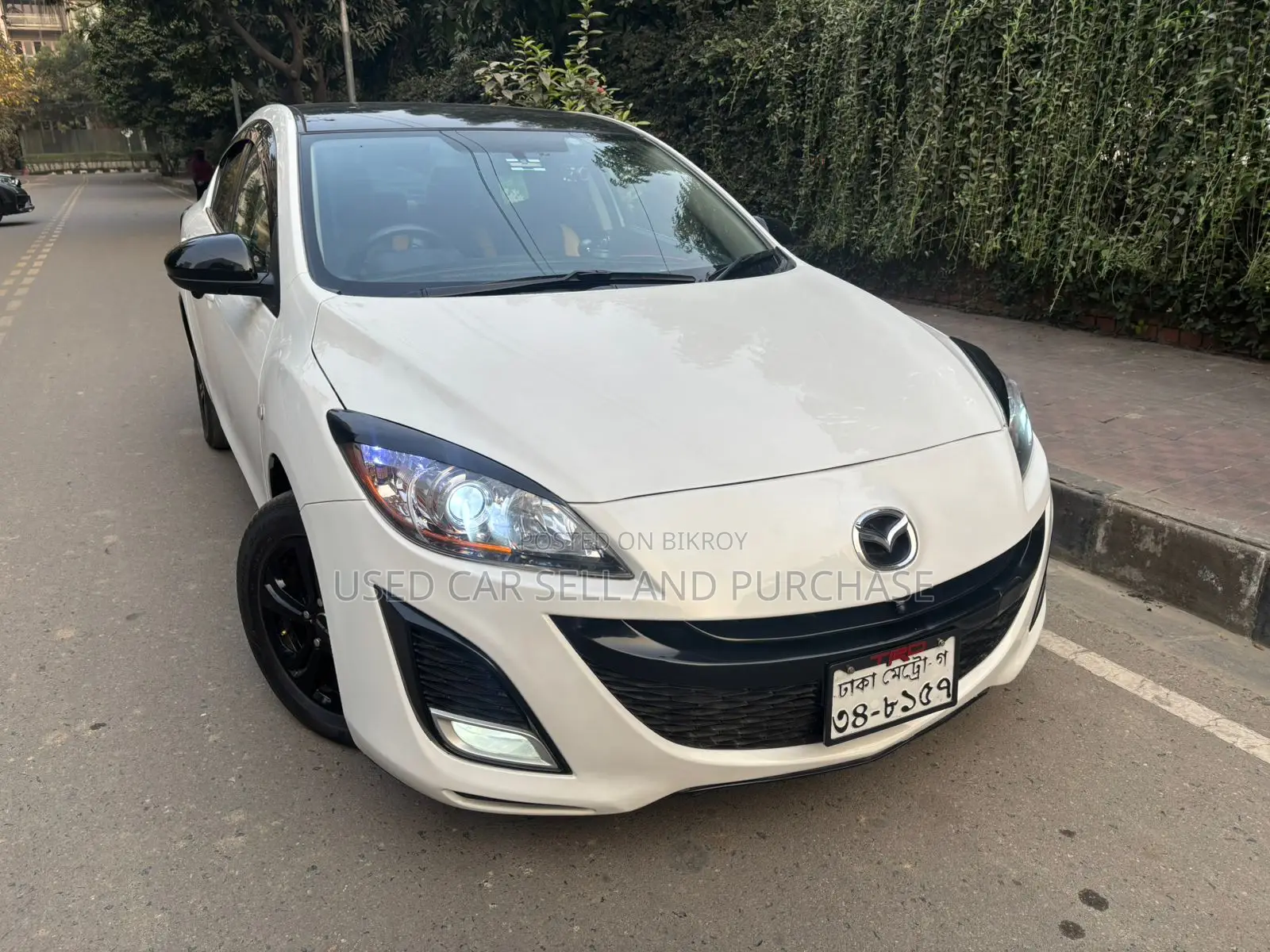 Mazda Axela 2011 White