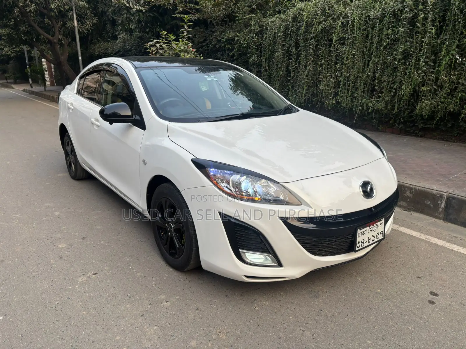 Mazda Axela 2011 White