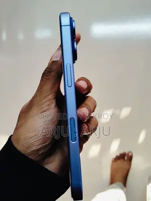 Apple iPhone 16 128 GB Blue