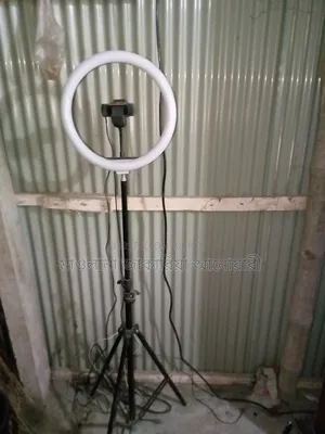 ভিডিও লাইট ও ওয়েবক্যাম