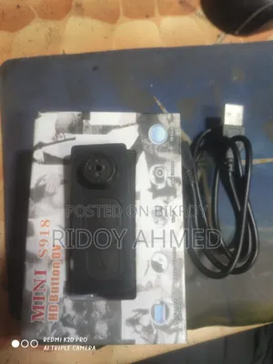 Button Camera