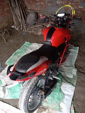 New TVS Apache 160 4V 2021 Red