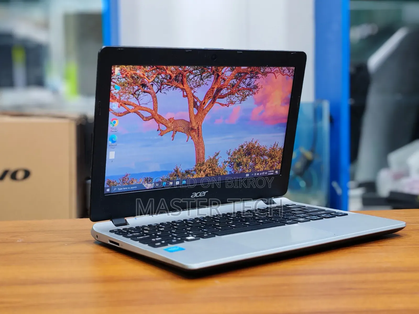 Laptop Acer Aspire E3 112 4GB Intel Pentium SSD 128GB