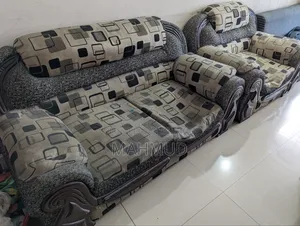 ৫ সিট সোফা