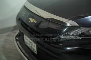 Toyota Harrier 2.0 2014 Black