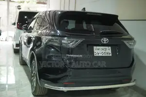 Toyota Harrier 2.0 2014 Black