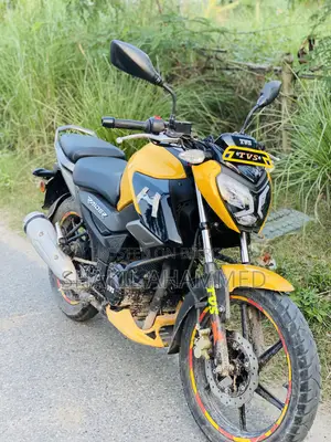 TVS Raider 125 2023 Yellow