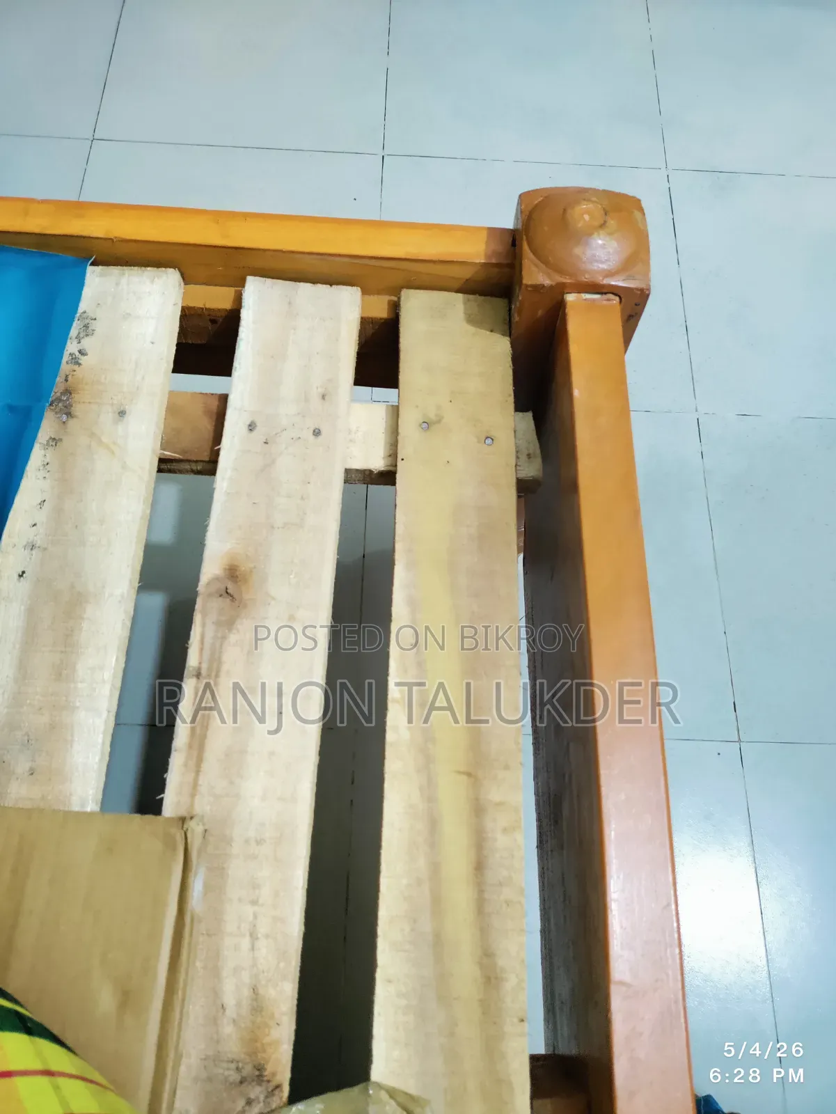 Mahogany Bed