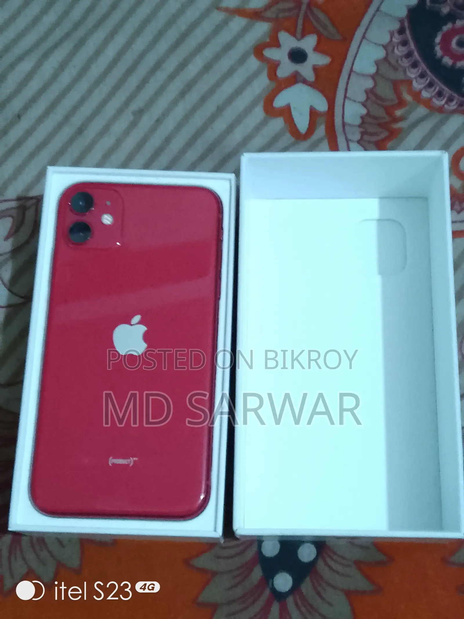 Apple iPhone 11 64 GB Red
