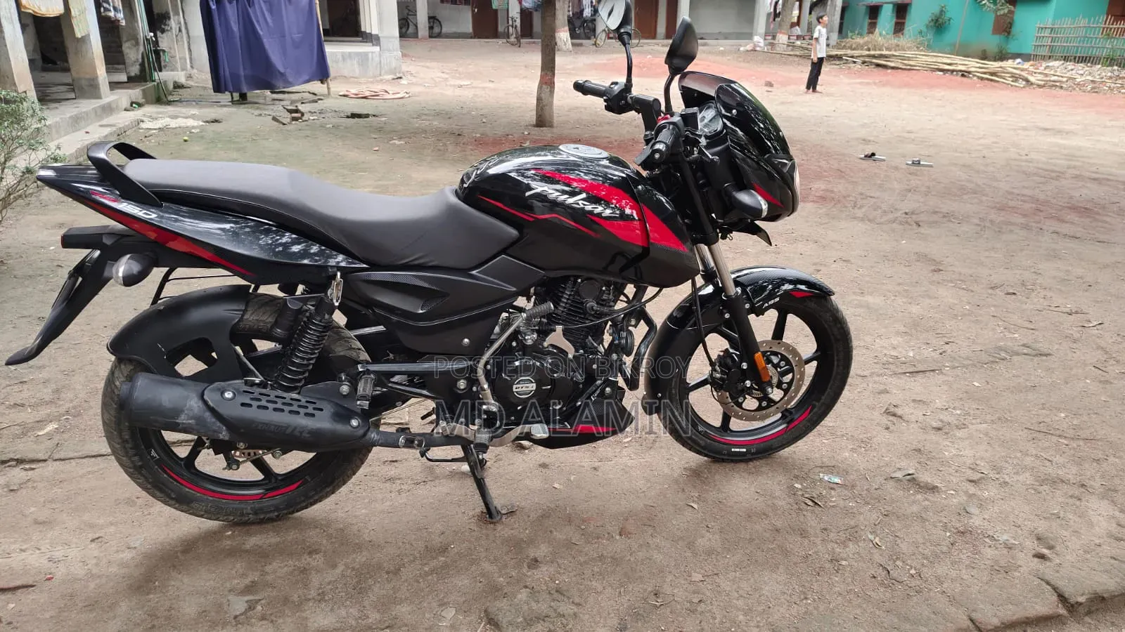 New Bajaj Pulsar 150 2025 Black