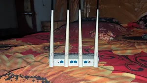Tenda F-6 Router for Sale