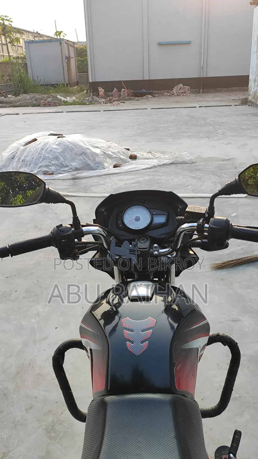 TVS Metro Plus 2021 Red