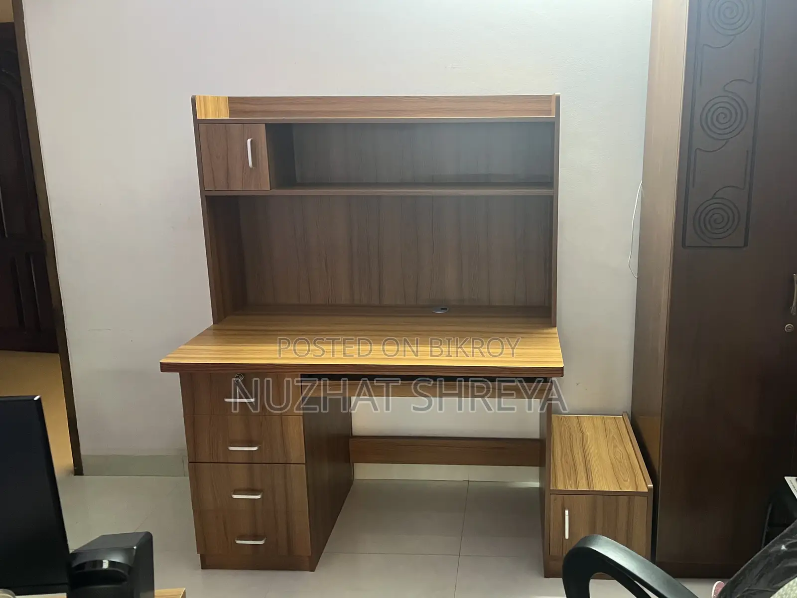 Huge Study Table/Computer Table/Desk (2 in 1)