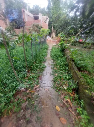 6 Katha Land 3 Tala Foundation 1 Tala Building Roof Complete for Sale