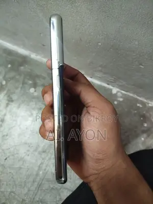 Samsung Galaxy S21 5G 128 GB Gray
