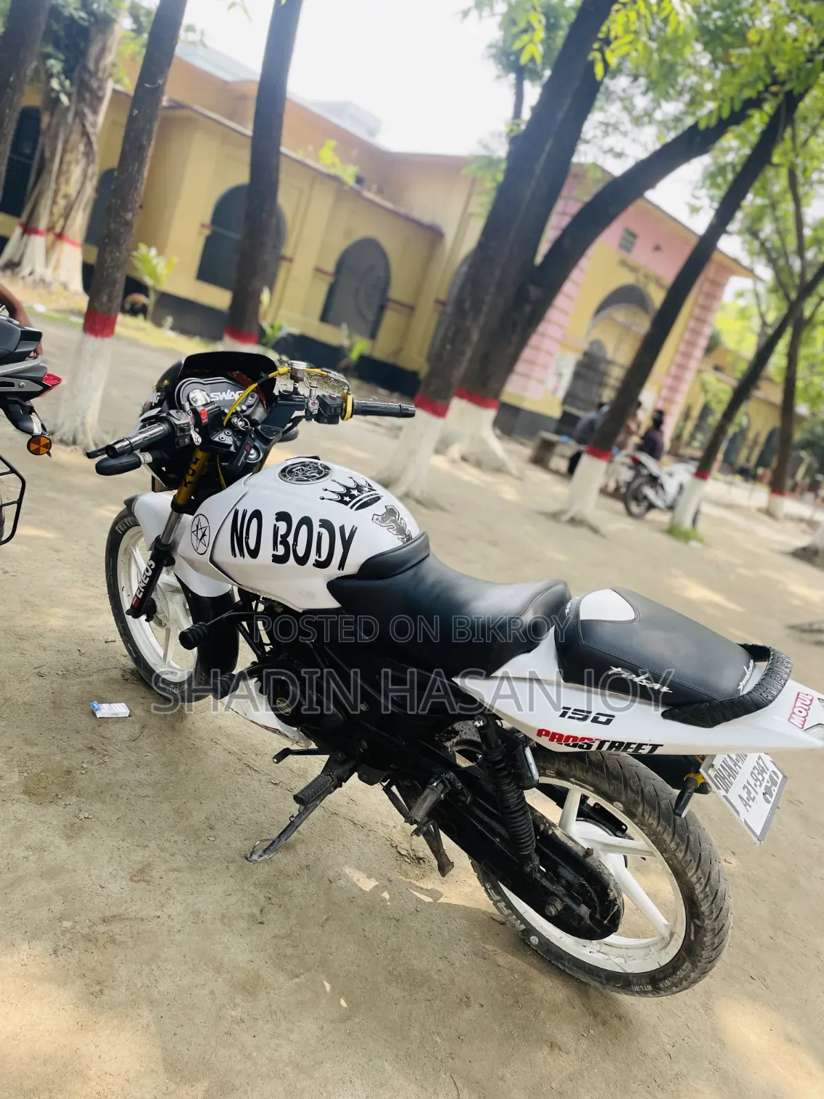Bajaj Pulsar 150 2015 White