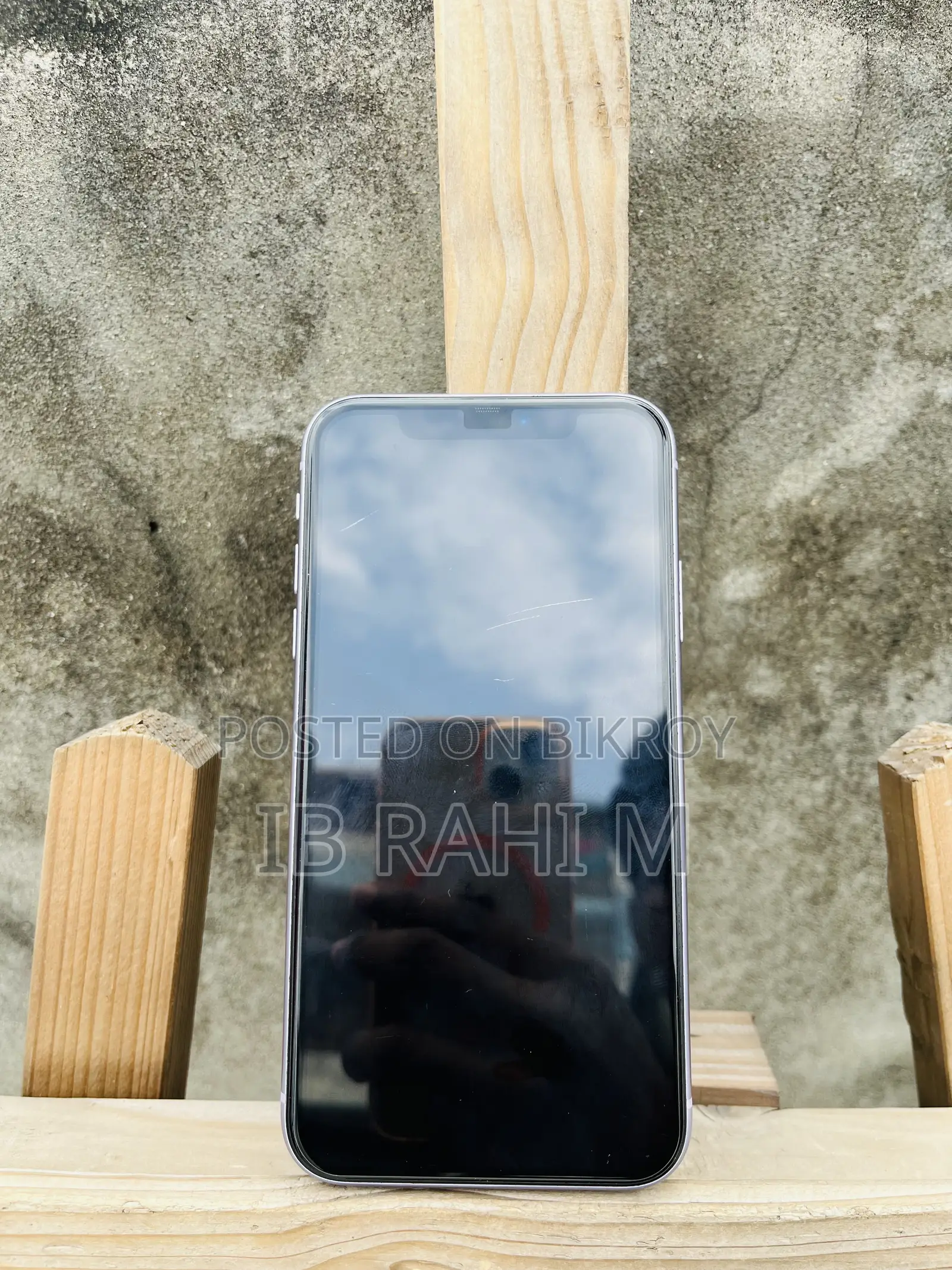 Apple iPhone 11 64 GB Purple