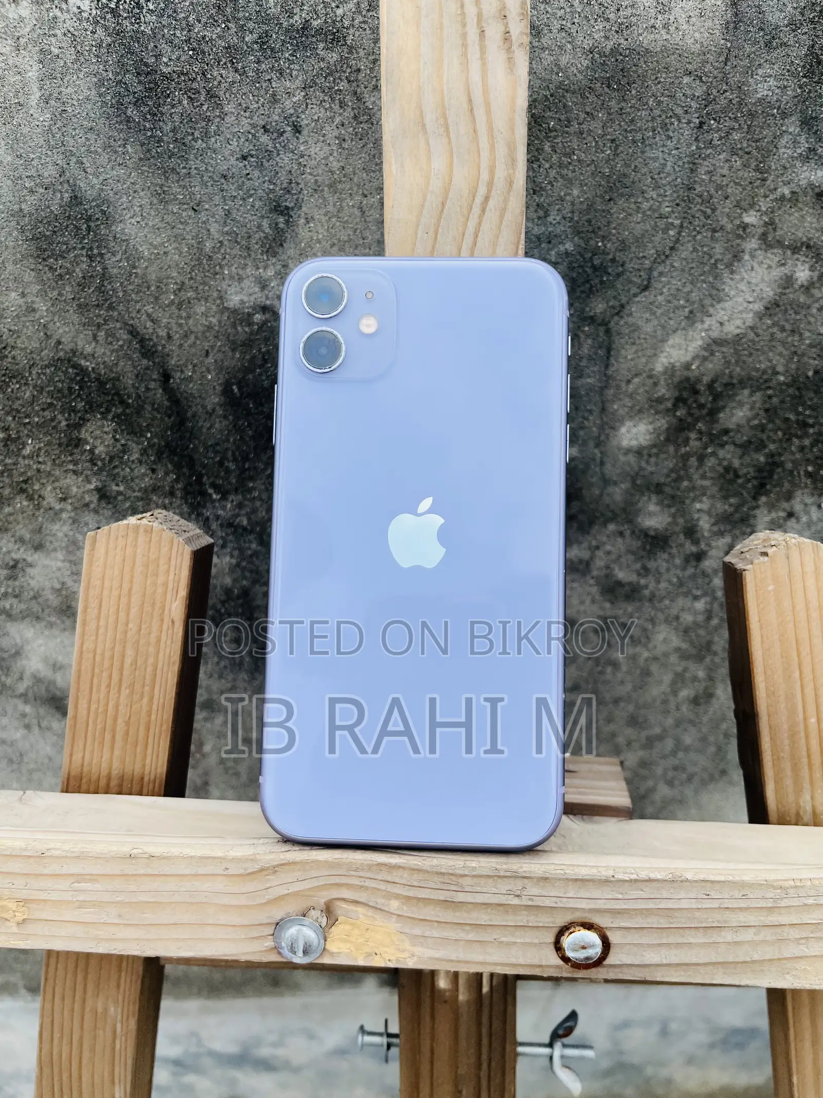 Apple iPhone 11 64 GB Purple