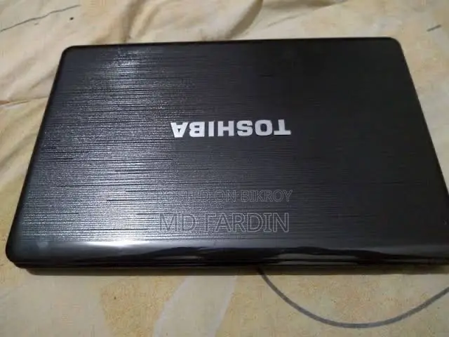 Laptop Toshiba Satellite C640 4GB Intel Pentium HDD 250GB