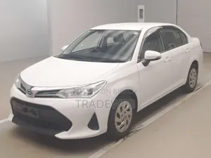Toyota Axio 2021 White