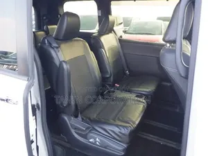 Toyota Noah 2021 Pearl