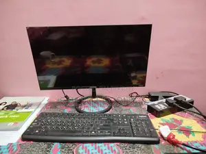 ডেস্কটপ কম্পিউটার 4GB HDD+SSD 500GB
