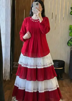 Trendy Ladies Tops and Skirt Set