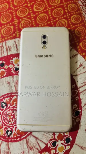 Samsung Galaxy J7 Plus 32 GB Gold