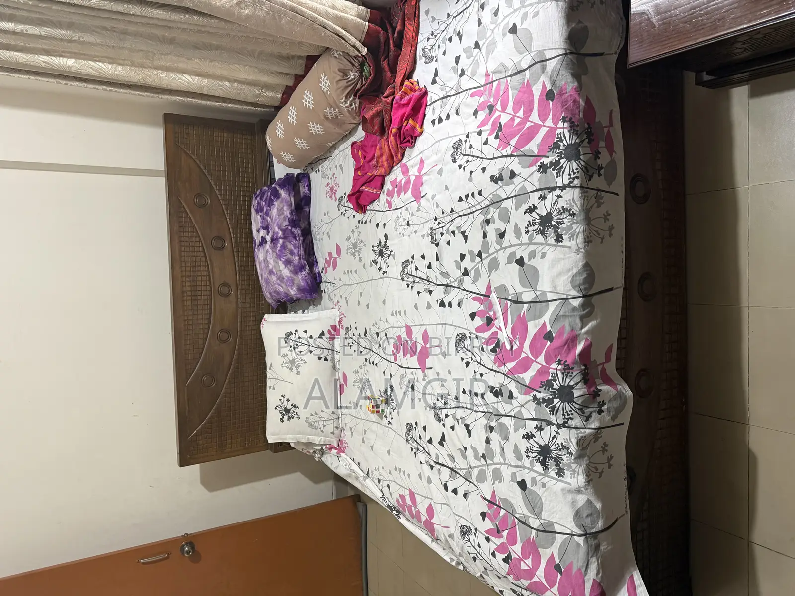 Sagun Wood Bed