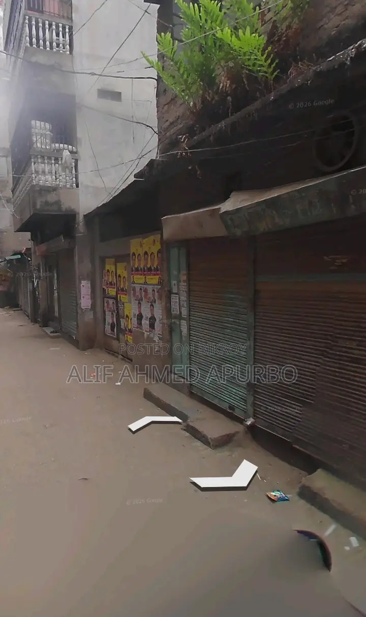 1.5 Katha Land (Tin Shade) For Sale In Puran Dhaka.