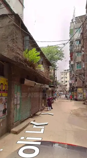 1.5 Katha Land (Tin Shade) For Sale In Puran Dhaka.