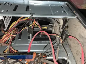 Desktop Computer 8GB Intel Core I3 SSD 512GB