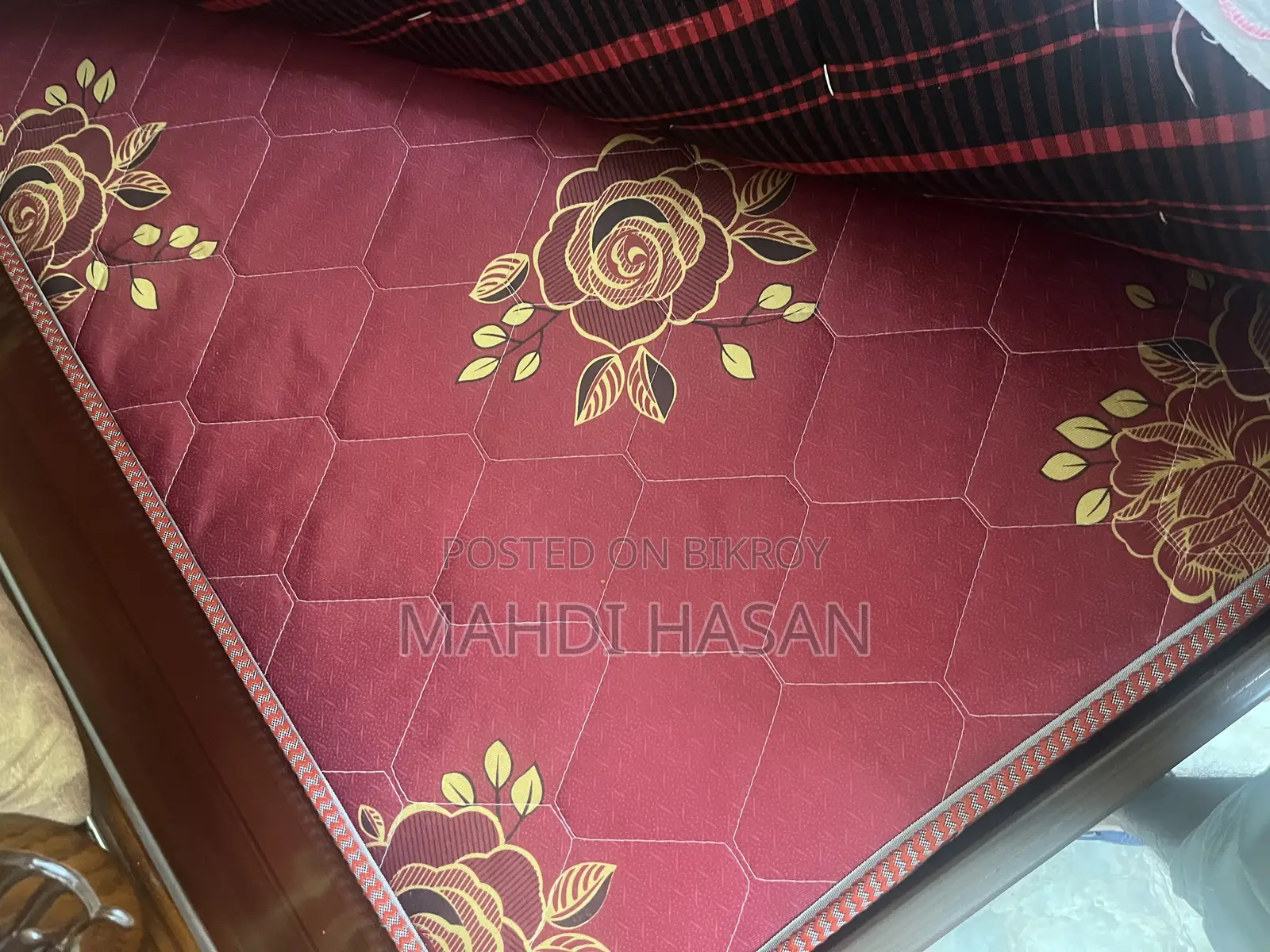 ম্যাট্রেসসহ কিং সাইজ বিছানা