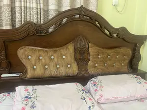 ম্যাট্রেসসহ কিং সাইজ বিছানা