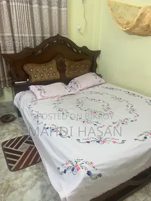 ম্যাট্রেসসহ কিং সাইজ বিছানা