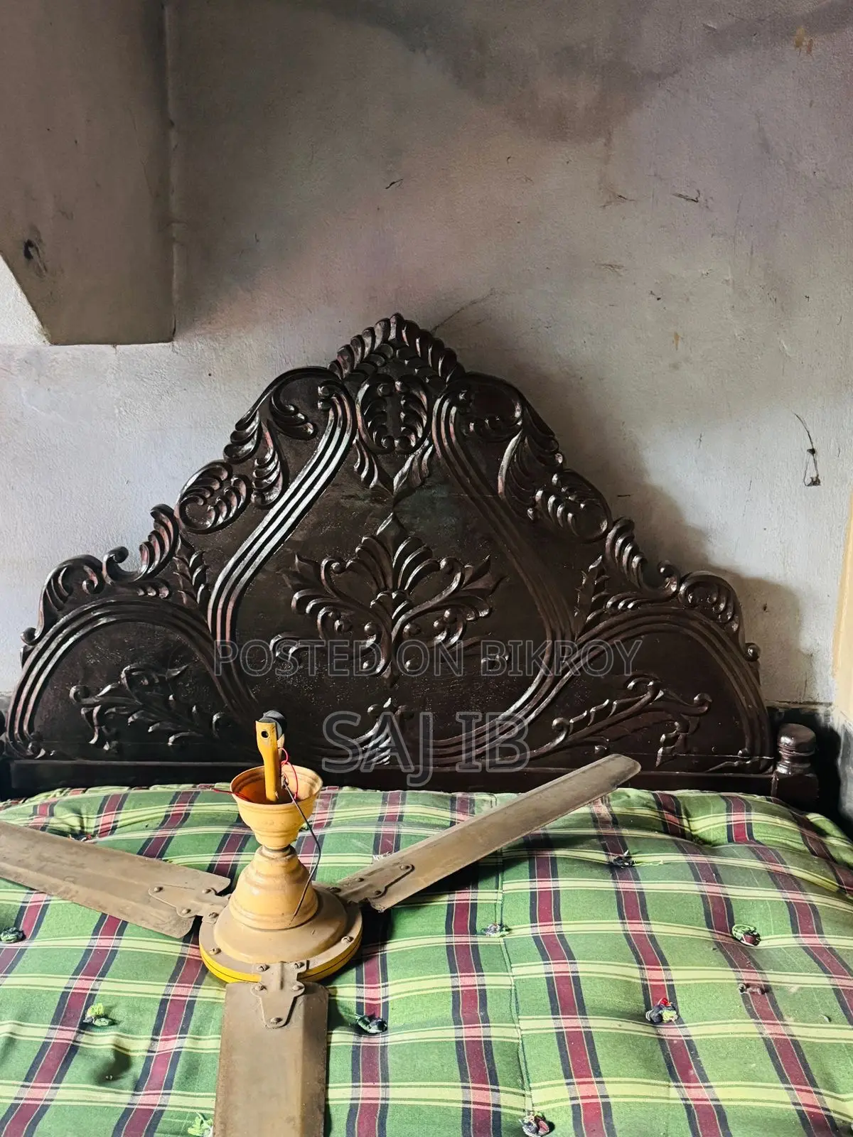 Double Bed With Mattress
