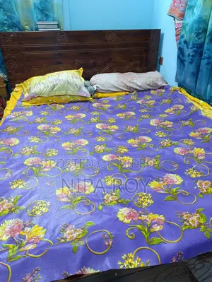 আর্জেন্ট ৬x৭ ফিট খাট বিক্রি হবে