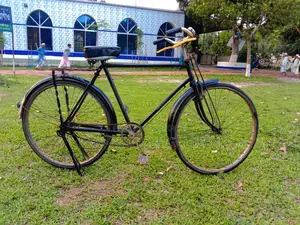 Hero 28" Bicycle | Fully Serviced | Perfect For Daily Commute |