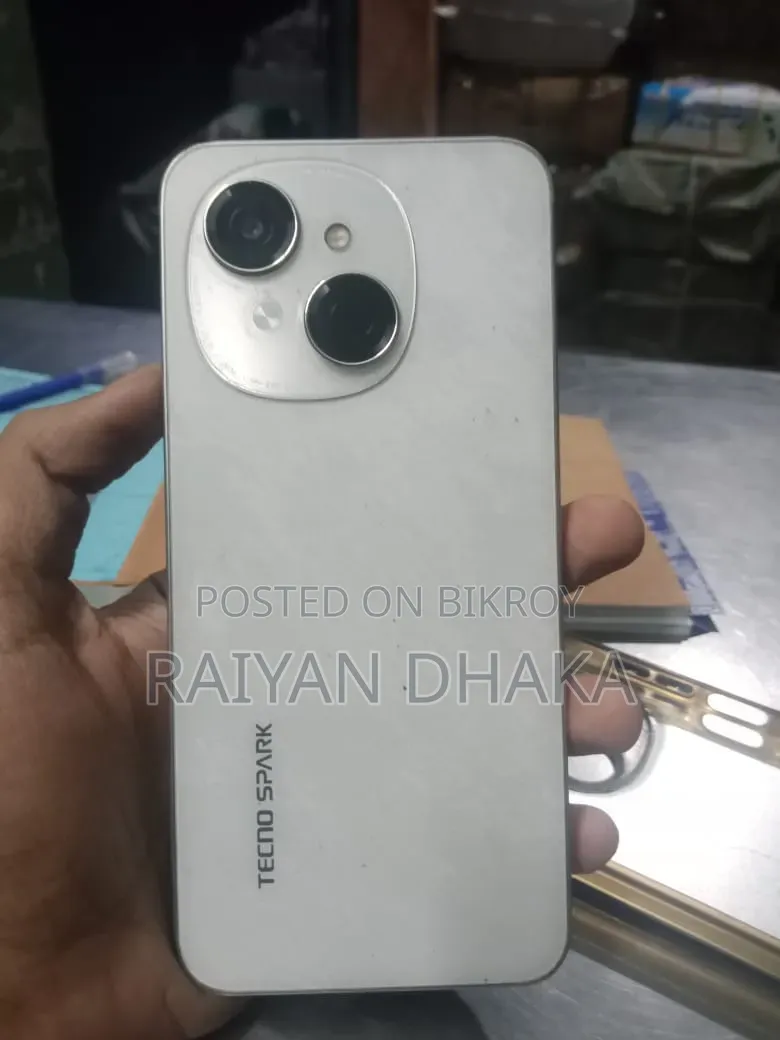Tecno Spark Go 128 GB Silver