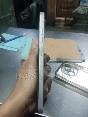 Tecno Spark Go 128 GB Silver