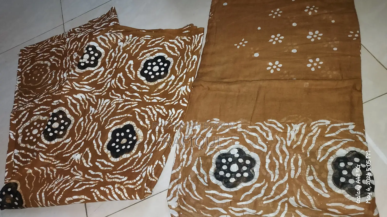 Cotton Batik Saree (New Condition) | With Blouse Piece | Special Offer