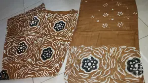 কটন বাটিক শাড়ি (New Condition) | ব্লাউজ পিসসহ | Special Offer