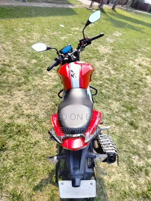 TVS Apache 160 4V 2022 Red