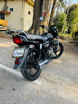 TVS Radeon 2021 Black