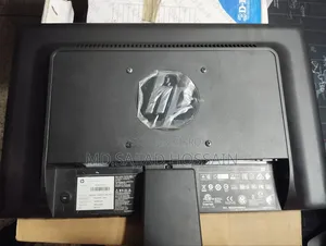 জরুরি বিক্রয় Fresh - Hp ১৮.৫ ইঞ্চি লিড (Led) মনিটর