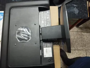জরুরি বিক্রয় Fresh - Hp ১৮.৫ ইঞ্চি লিড (Led) মনিটর