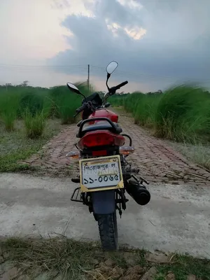 New Bajaj Discover 135 2015 Red