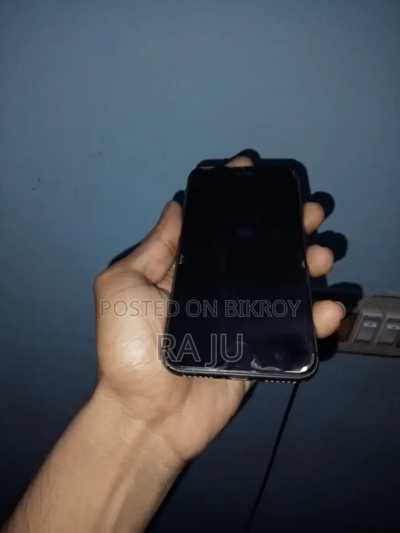 Apple iPhone 8 64 GB Black