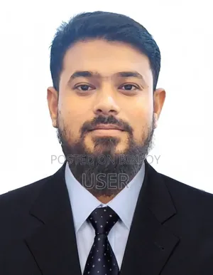 ছাত্র। একটি ভালো চাকরি প্রয়োজন। আমি একজন সাধারণ মানুষ যে কঠোর পরিশ্রম করে
