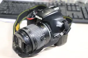 Camera D3500